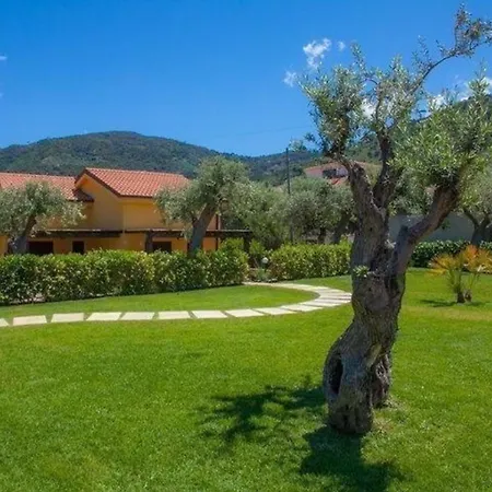 Ferienwohnung Fuer 6 Personen Ca 75 Qm In Cefalu, Sizilien Nordkueste Von Sizilien - B59159 Apartment *