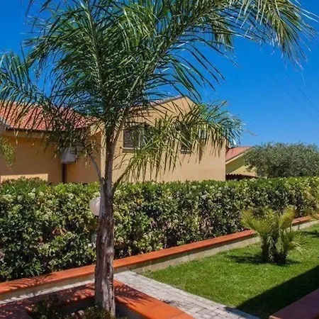 Ferienwohnung Fuer 6 Personen Ca 75 Qm In Cefalu, Sizilien Nordkueste Von Sizilien - B59159 Apartment