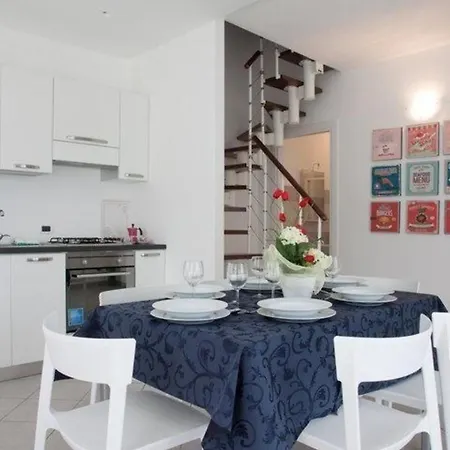Apartment Ferienwohnung Fuer 6 Personen Ca 75 Qm In Cefalu, Sizilien Nordkueste Von Sizilien - B59159